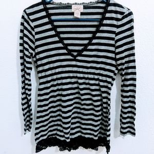 Eyelash Couture Gray/Black Striped Long sleeve Top